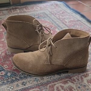 Lucky Brand Tan Suede Boots